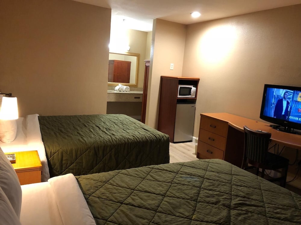Valley Inn 17/44