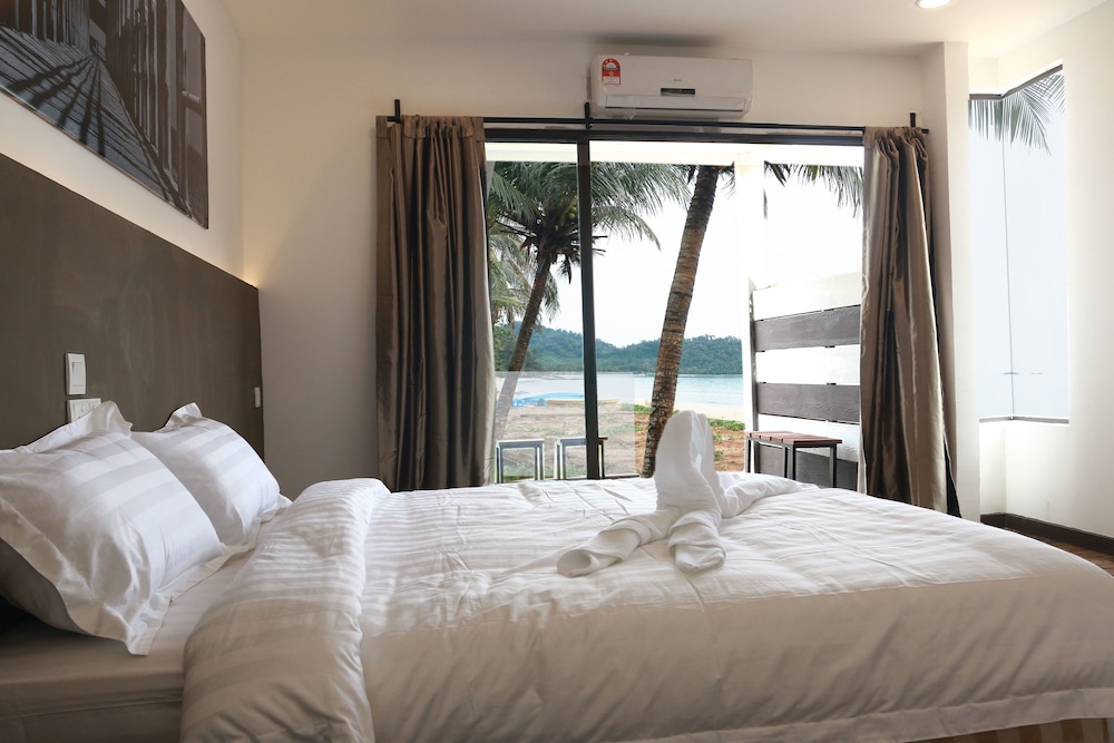 The Barat Tioman Beach Resort 15/50