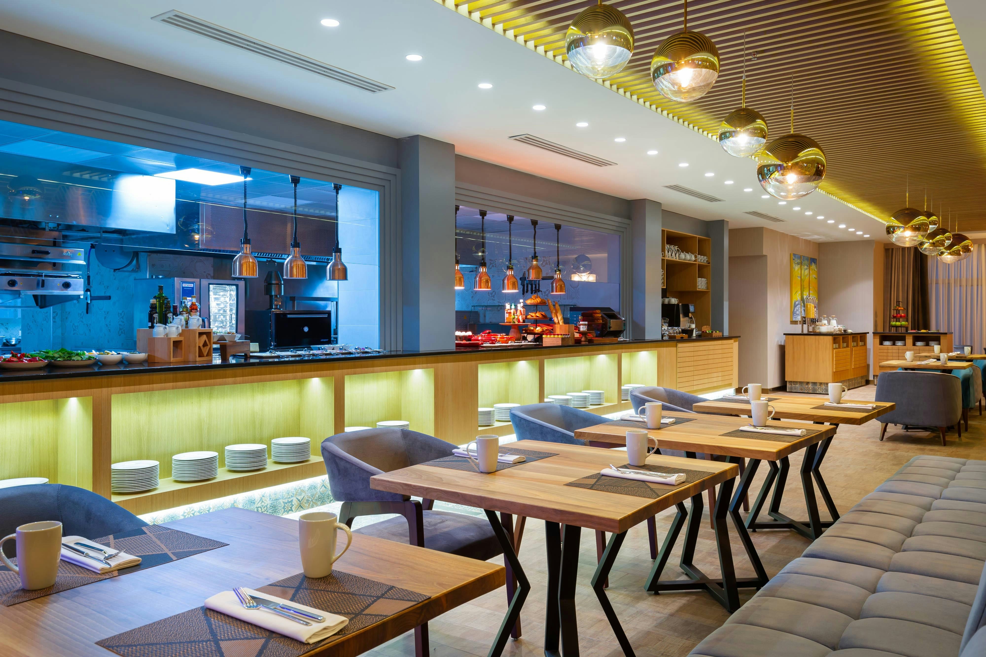 Courtyard by Marriott Tashkent 28/44