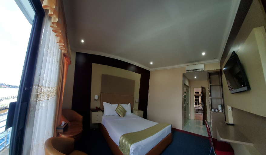 Grand Kartika Hotel Pontianak 4/11
