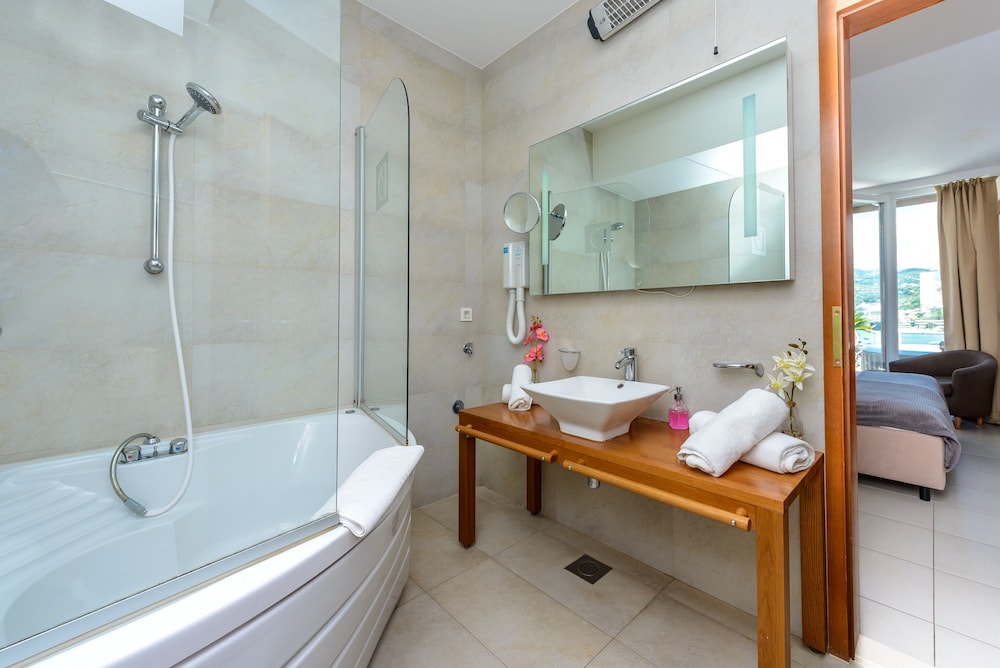 Adriatic Deluxe Apartments 72/73