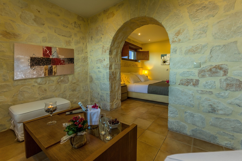 Exensian Villas & Suites 43/44