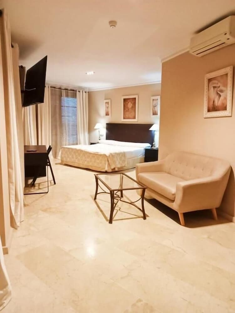 Hotel Sol Sanlucar 5/25