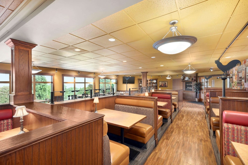 Days Inn by Wyndham Nanaimo 35/51