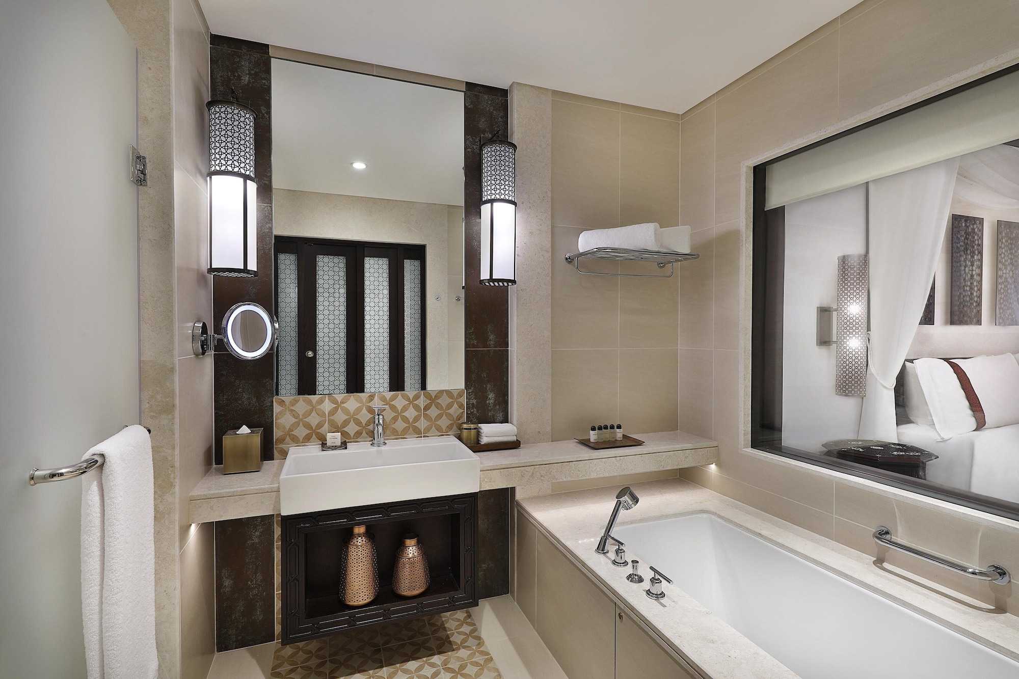 غرفة سوبيريور بسرير كينج بشرفة، Al Manara A Luxury Collection Hotel Saraya Aqaba 4/4