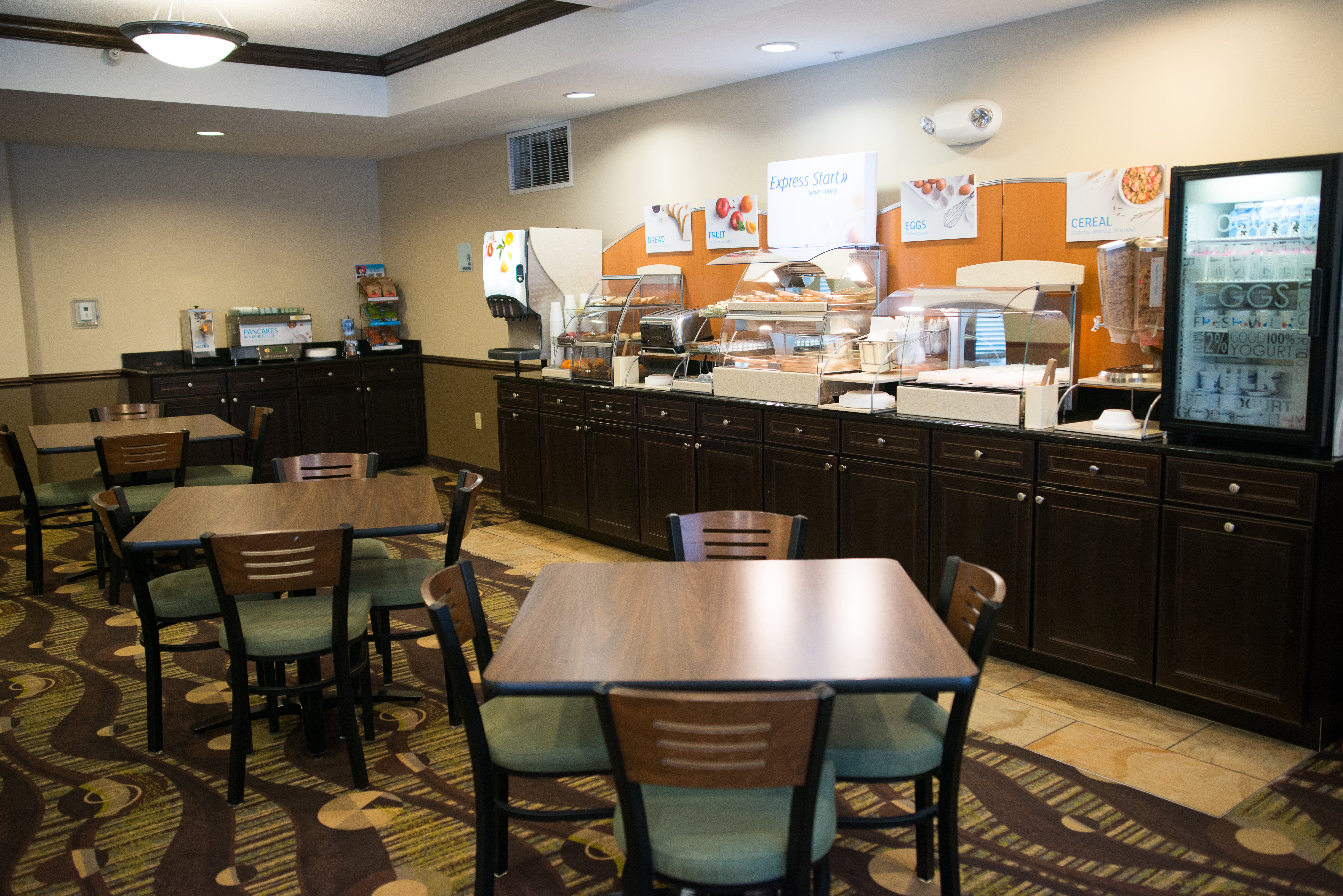 Holiday Inn Express Hotel & Suites Northwood 54/71