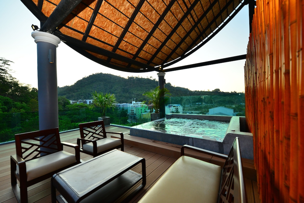 Bukit Pool Villas 29/44
