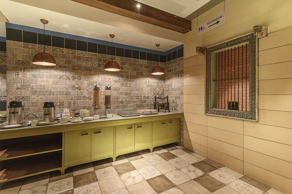 Budget Inn Belevue 5/72
