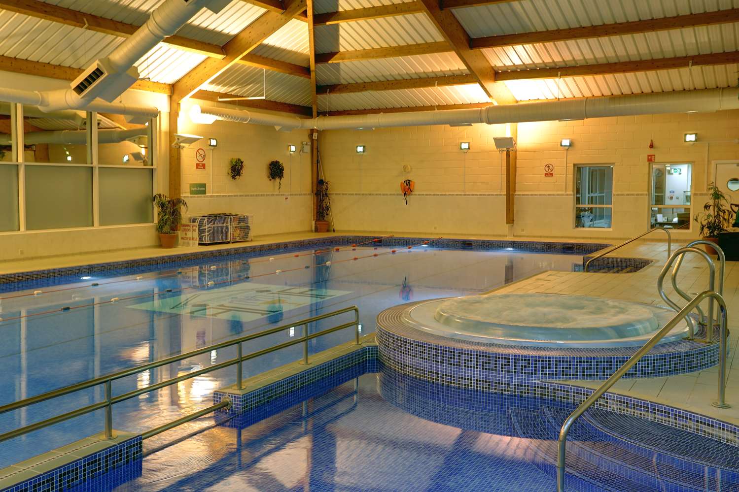 Best Western Kings Manor Hotel 30/56