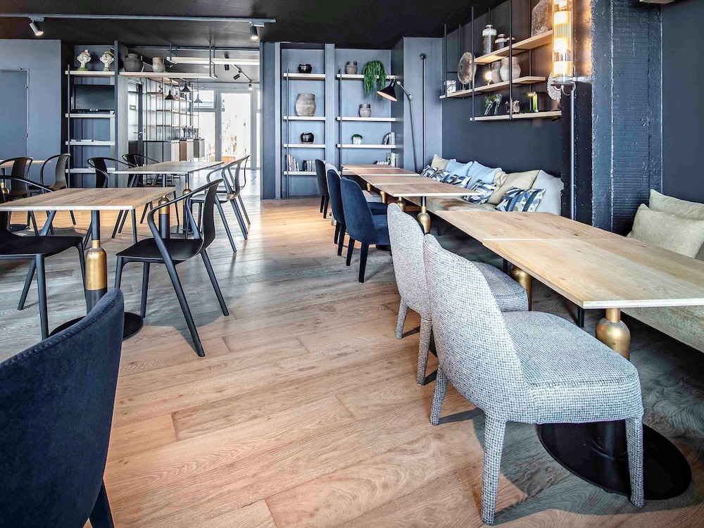 Mercure St Malo Front de Mer Hotel 36/48