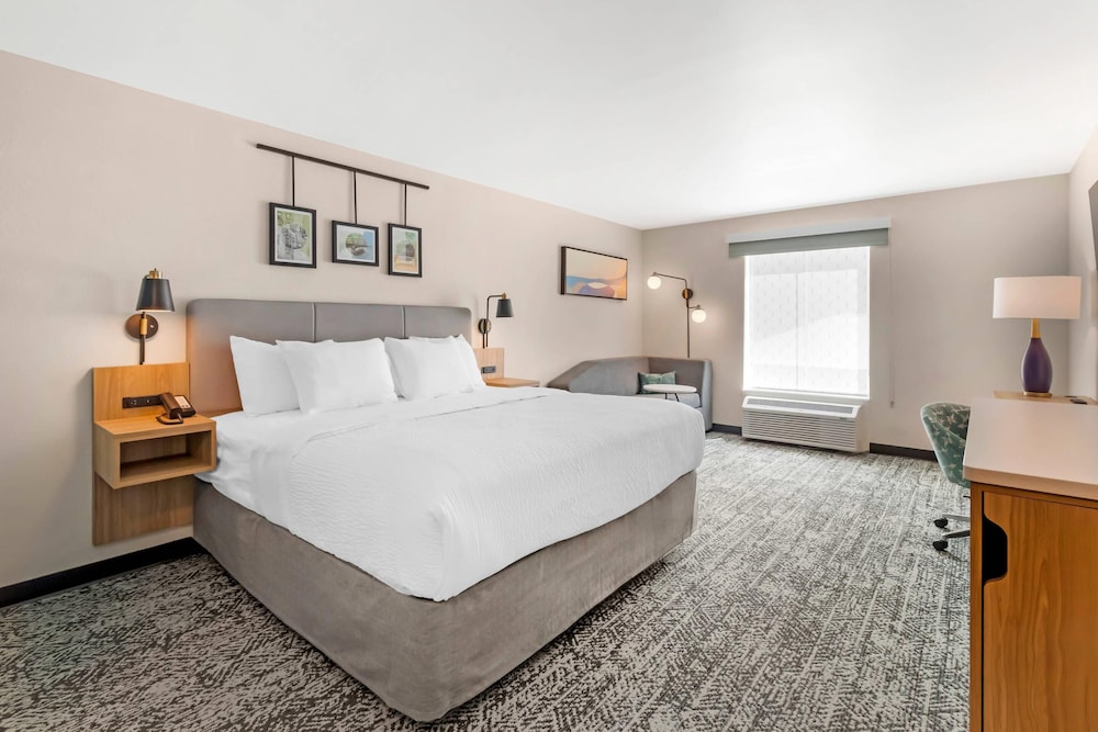 Sleep Inn & Suites Ashland City, TN 14/50