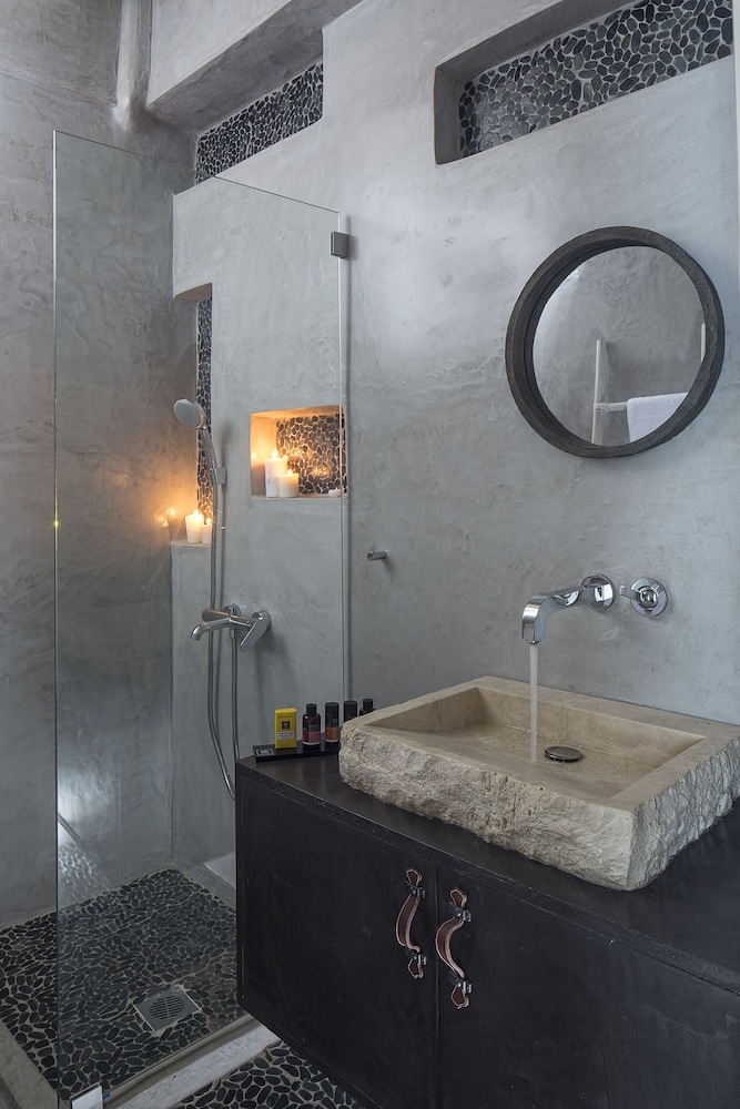 MELOGRANO VILLAS 29/31