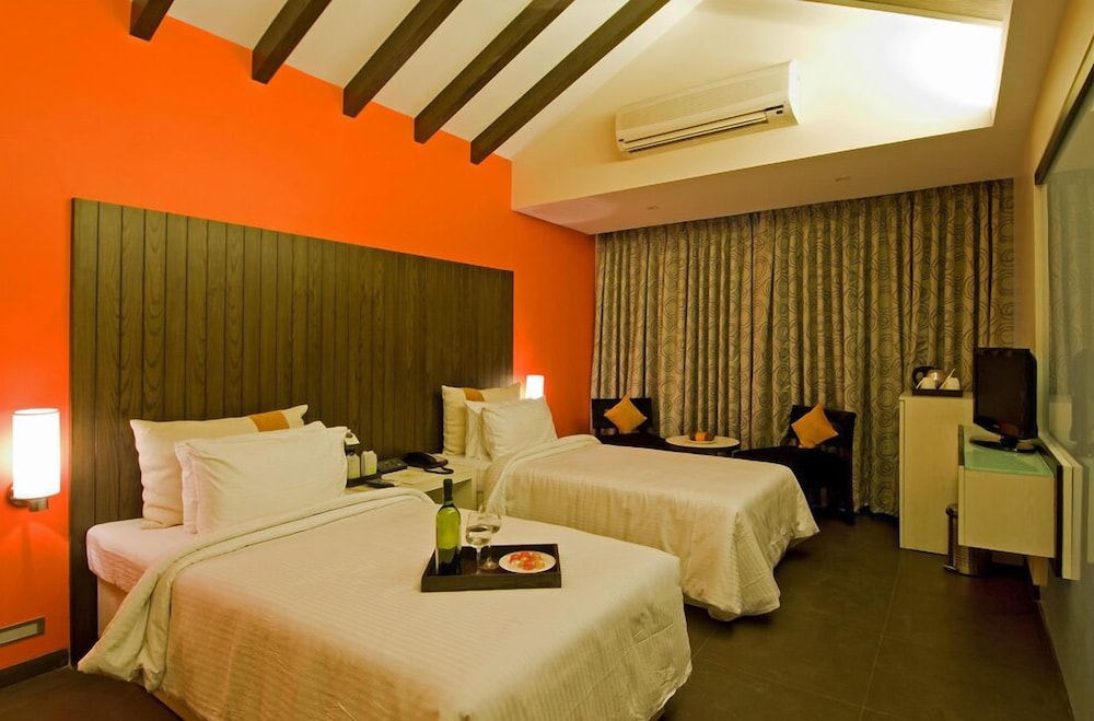 Citrus Hotels Lonavala 14/47