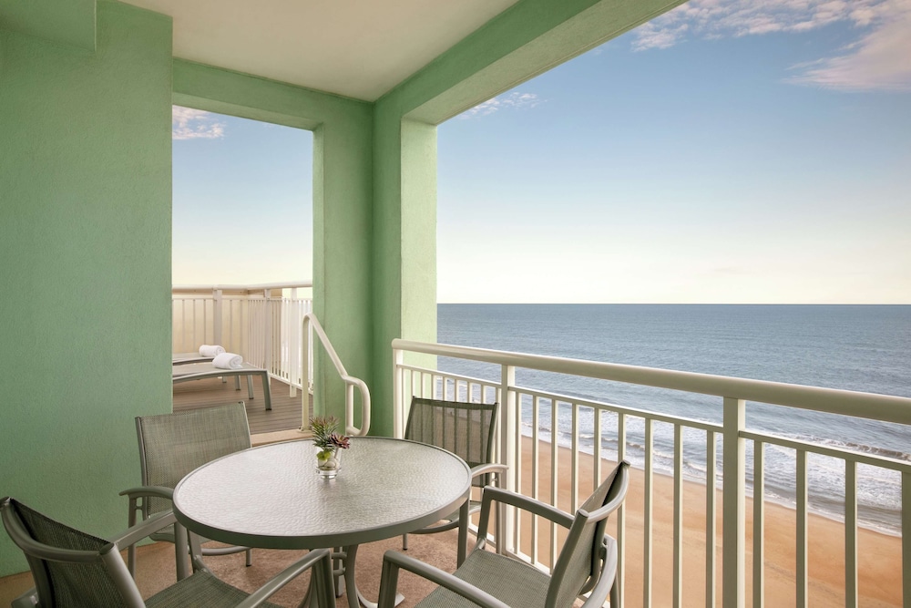 Hilton Suites Ocean City Oceanfront 48/63