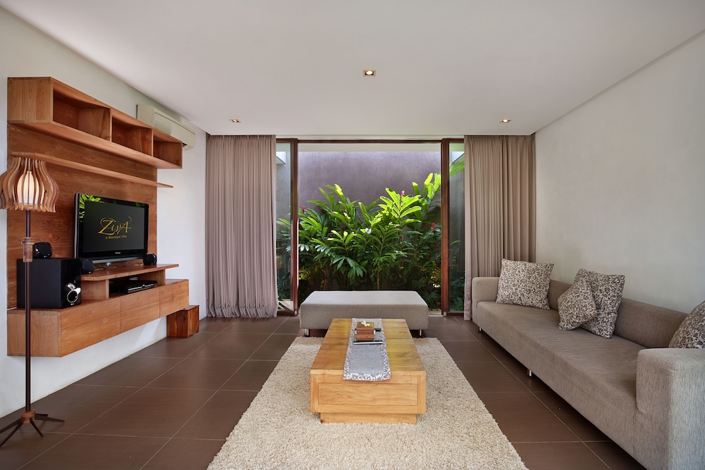 Ziva A Boutique Villa 49/67