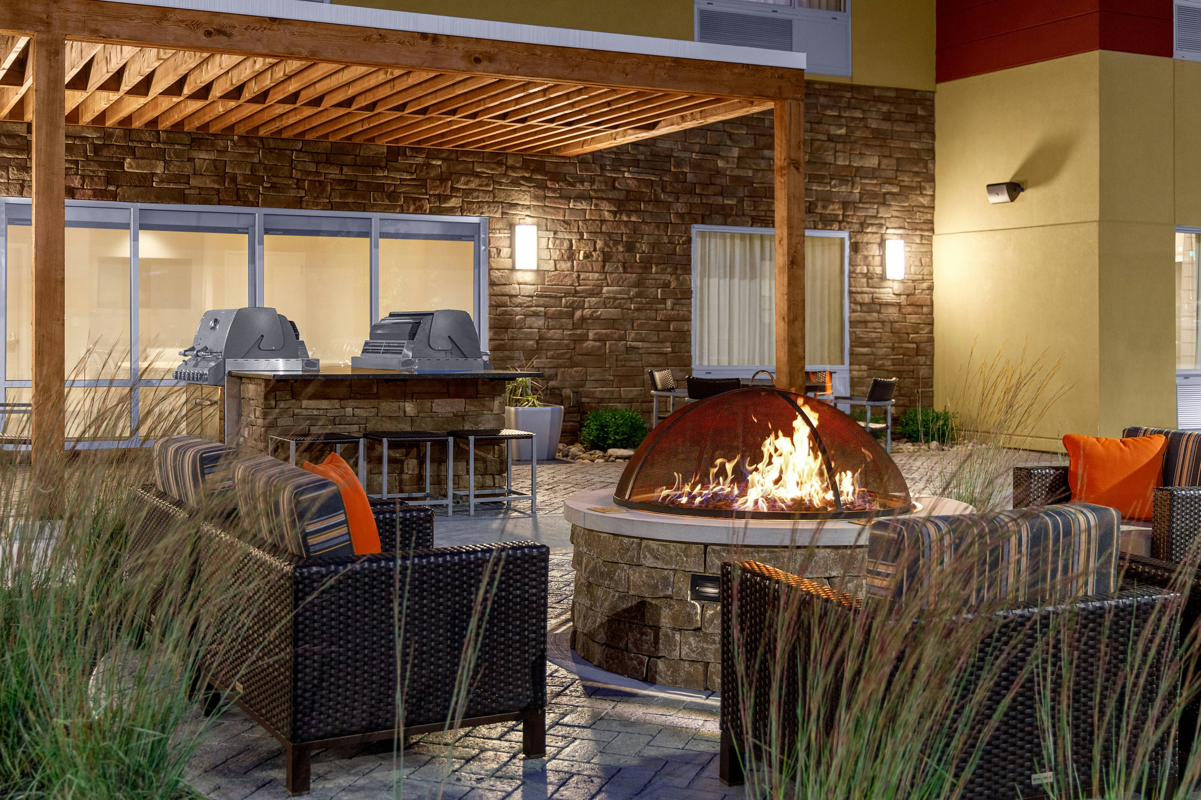 TownePlace Suites by Marriott Cincinnati Fairfield 8/16