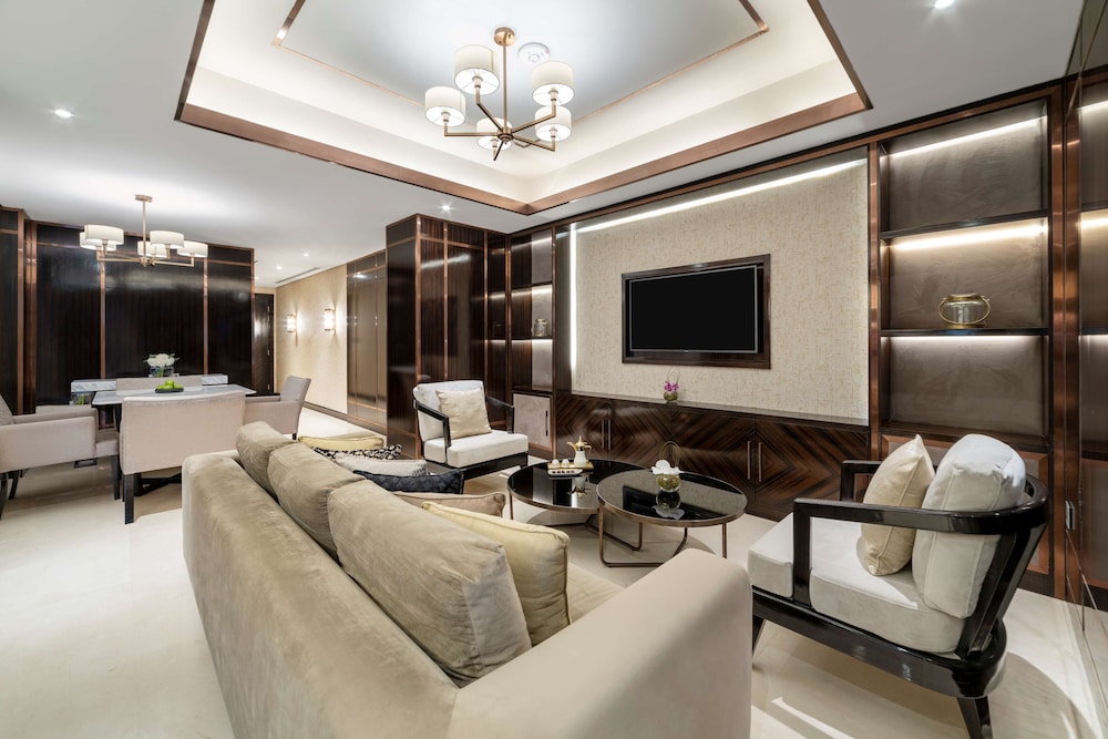 Hilton Doha The Pearl Residences 48/75