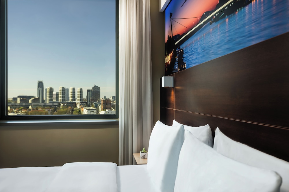 غرفة بسريرين منفصلين، Lindner Hotel Bratislava, Part of Jdv by Hyatt 3/4