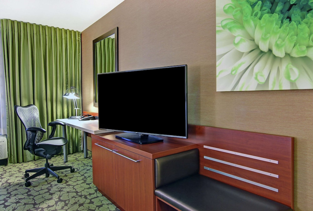 Hilton Garden Inn Toronto Markham 50/56