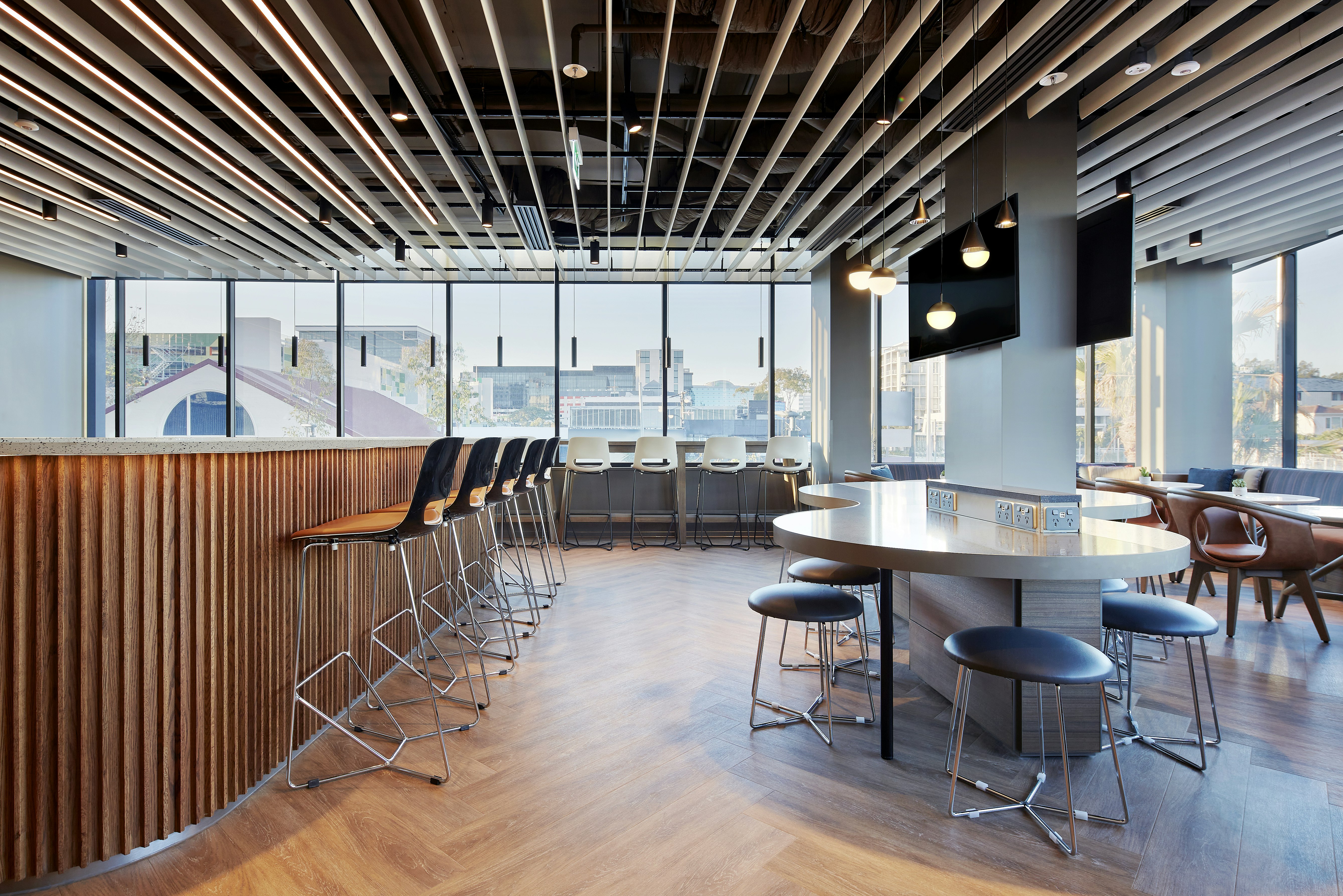 Holiday Inn Express Sydney Airport 40/59
