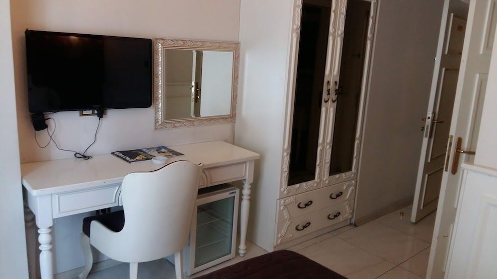 Azade Butik Otel 34/34