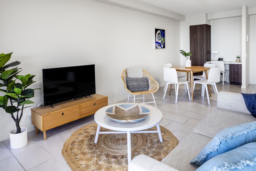 First Light Mooloolaba, Ascend Hotel Collection 66/75