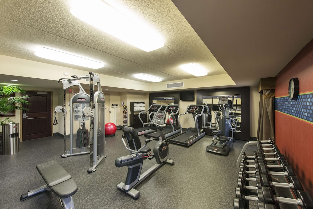 Hampton Inn Suites Albany Downtown 27/55