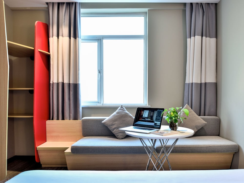 Ibis Wenzhou University Hotel 32/53