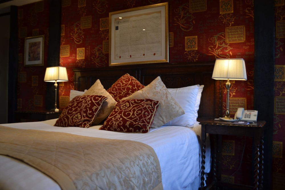 The Mermaid Inn 30/55