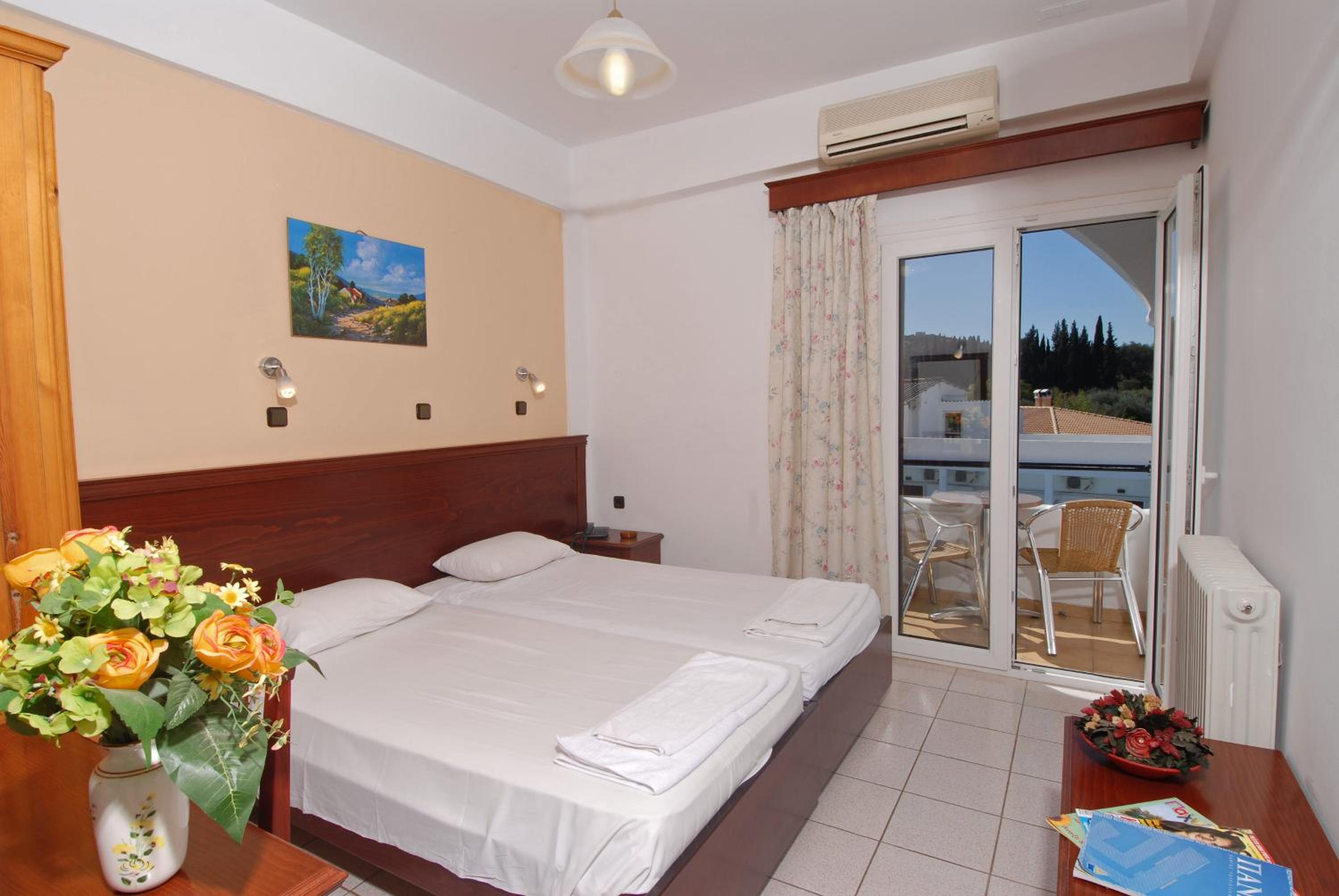غرفة مزدوجة بسريرين منفصلين، Gouvia Hotel 2/3