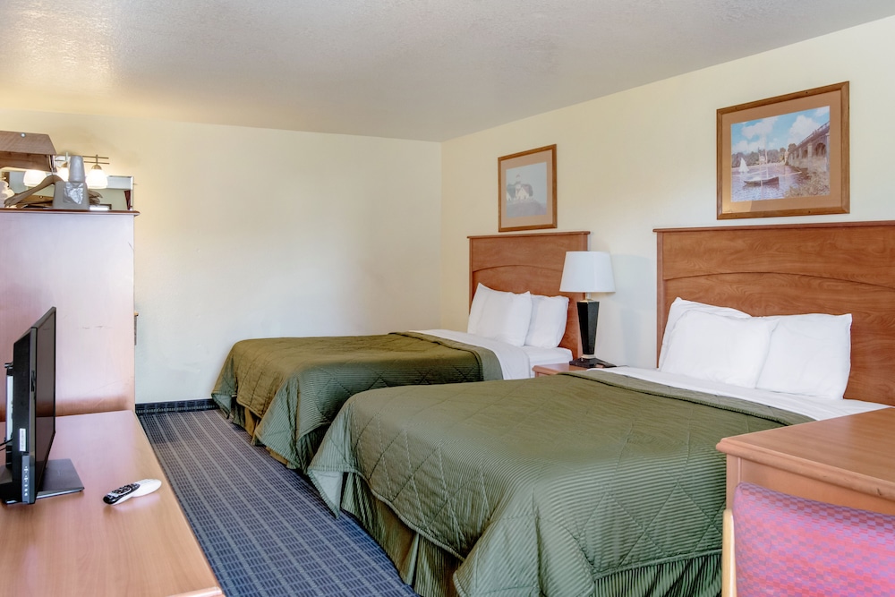 Super 8 by Wyndham Vancouver East 27/51