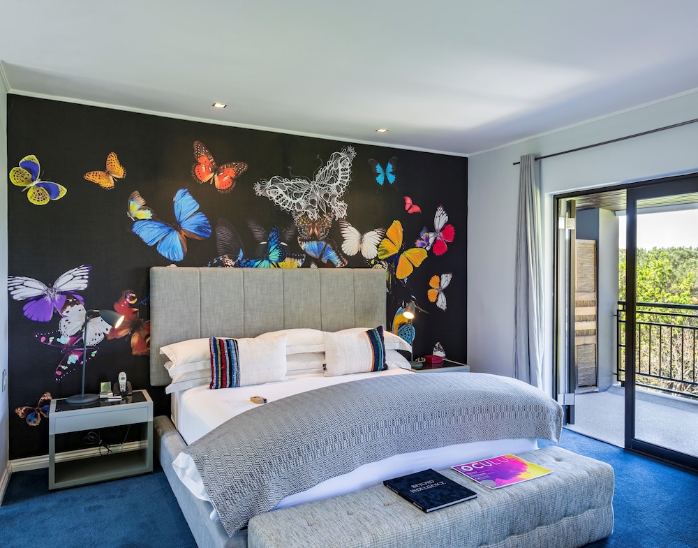 Kensington Place 7/50
