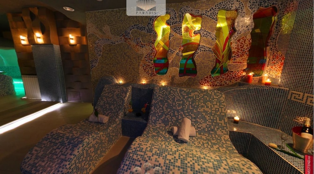 Paradis Hotel 26/34