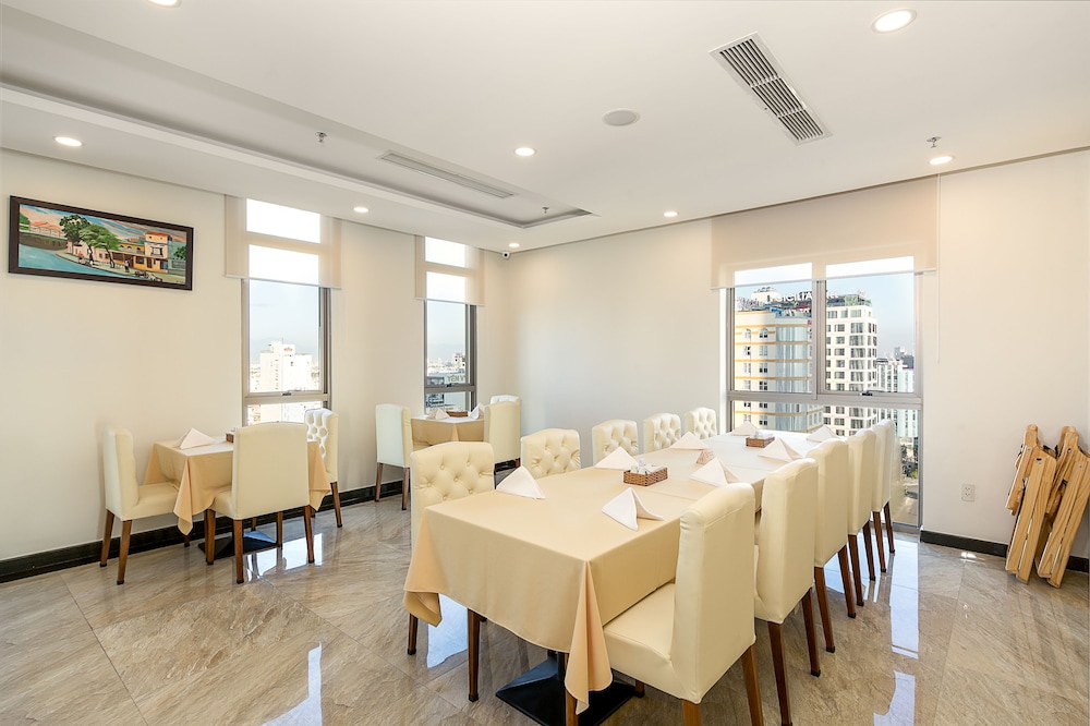 Tamarind Hotel Da Nang 38/49