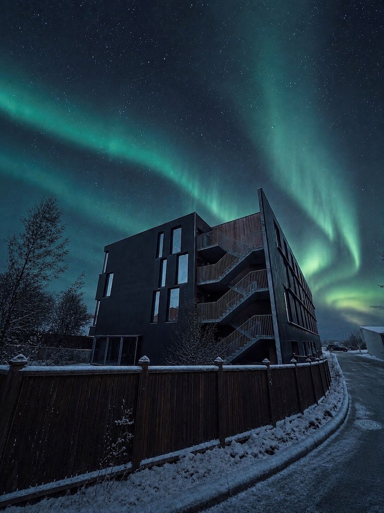 Hotel Bifrost 4/50