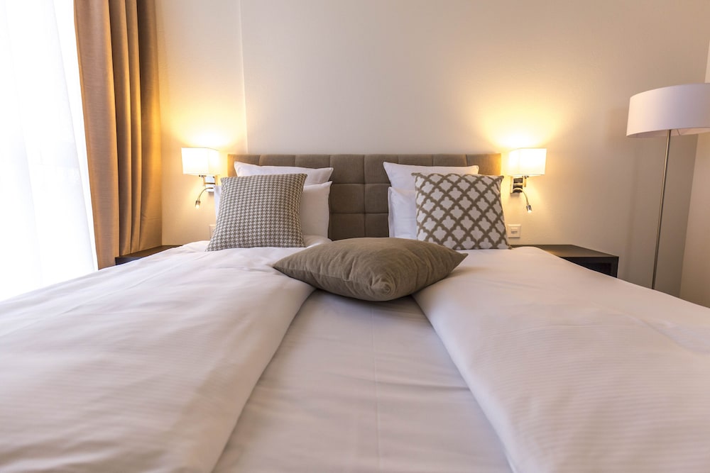 Hotel Swiss Star 11/59