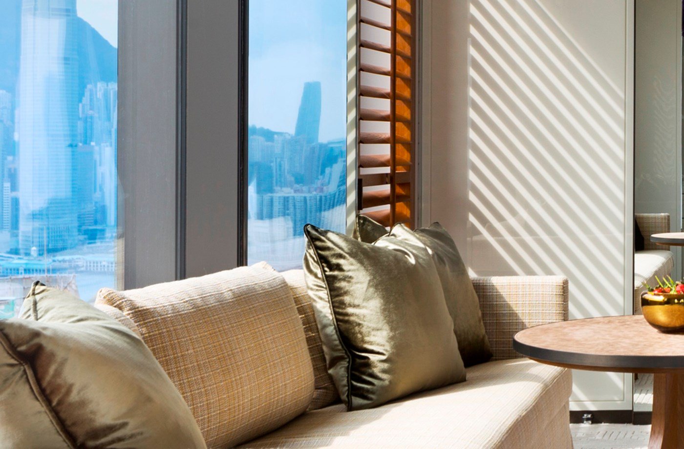 GRAND, CLUB, KING BED, HARBOUR VIEW