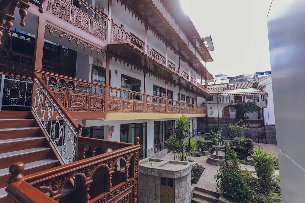 Hotel Cusco Jungle 4/67
