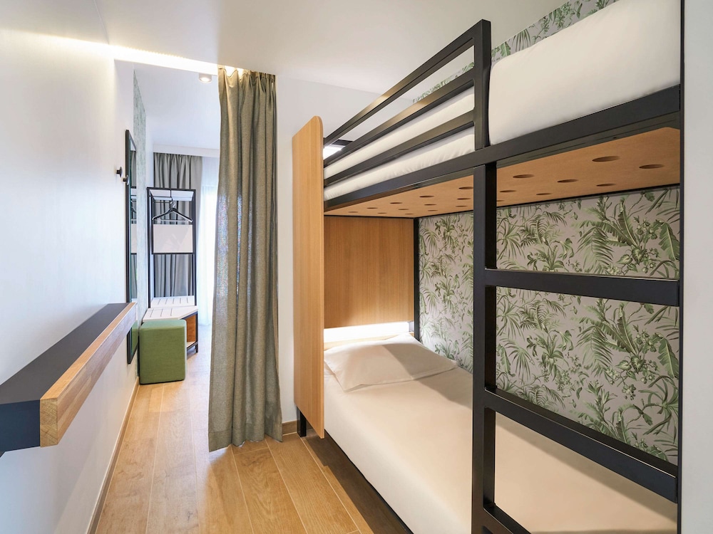 Mercure Avignon Gare TGV in AVIGNON