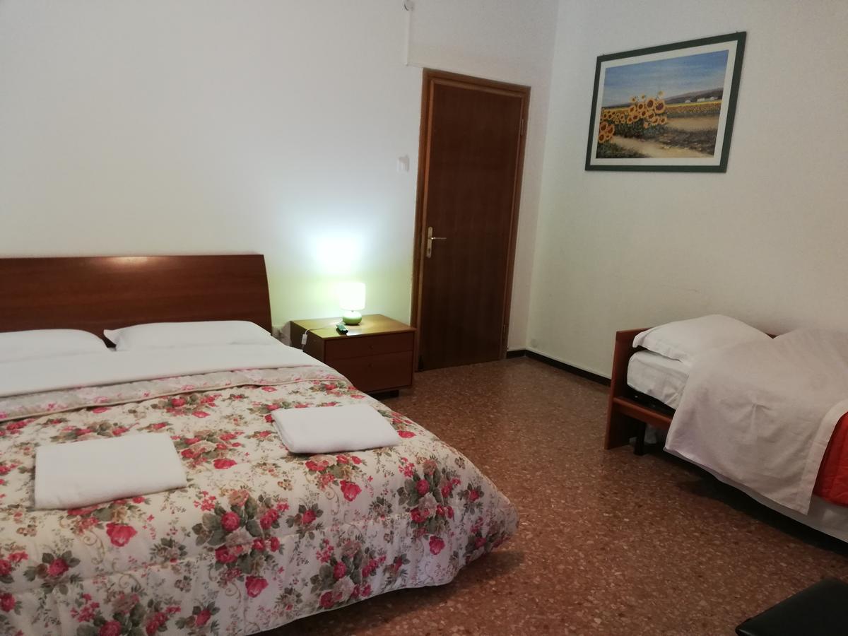 Room, Triple, Shared Bathroom