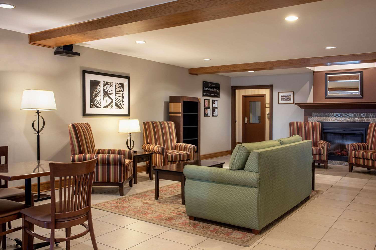 Country Inn And Suites By Radisson Winnipeg Mb 9/15