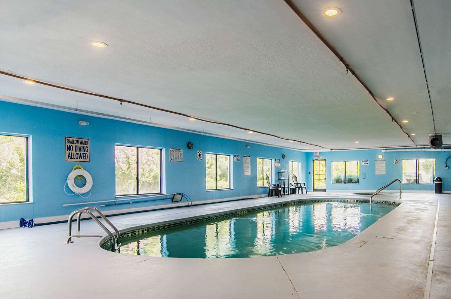 Quality Suites Graham - Burlington South 25/41