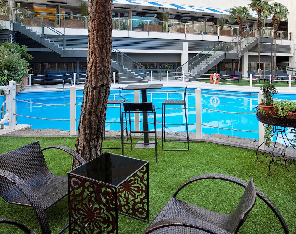 Melia Castilla Hotel 79/81