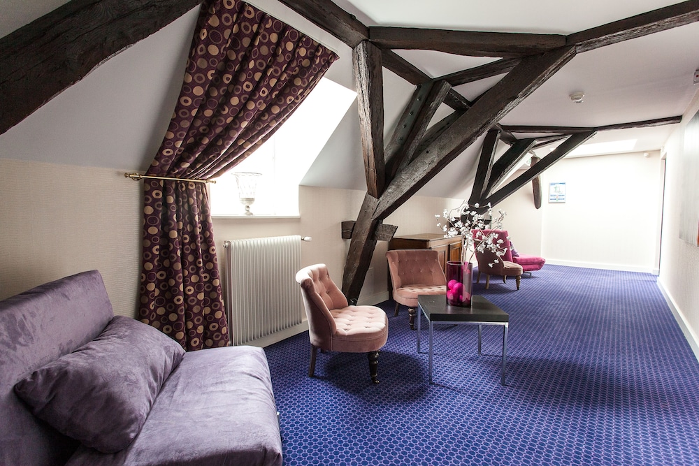 Hotel Philippe Le Bon 55/79