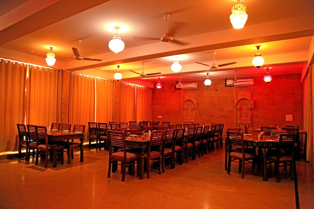 Golden Haveli 45/54