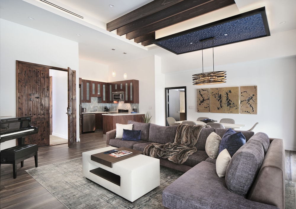 Sunset Marquis Hotel and Villas 27/45