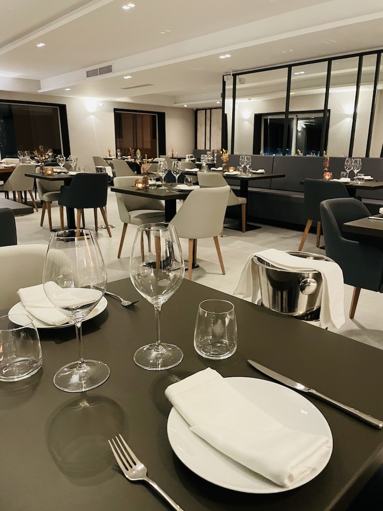 Hotel VIU57 25/36
