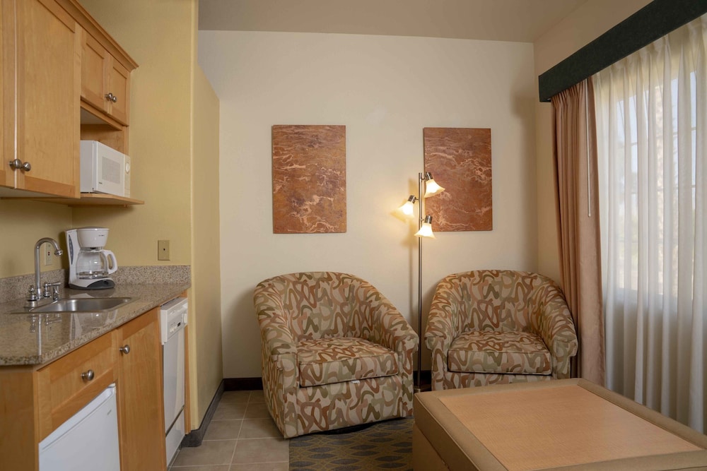 Raintree Apos S Cimarron Golf Resort 28/50