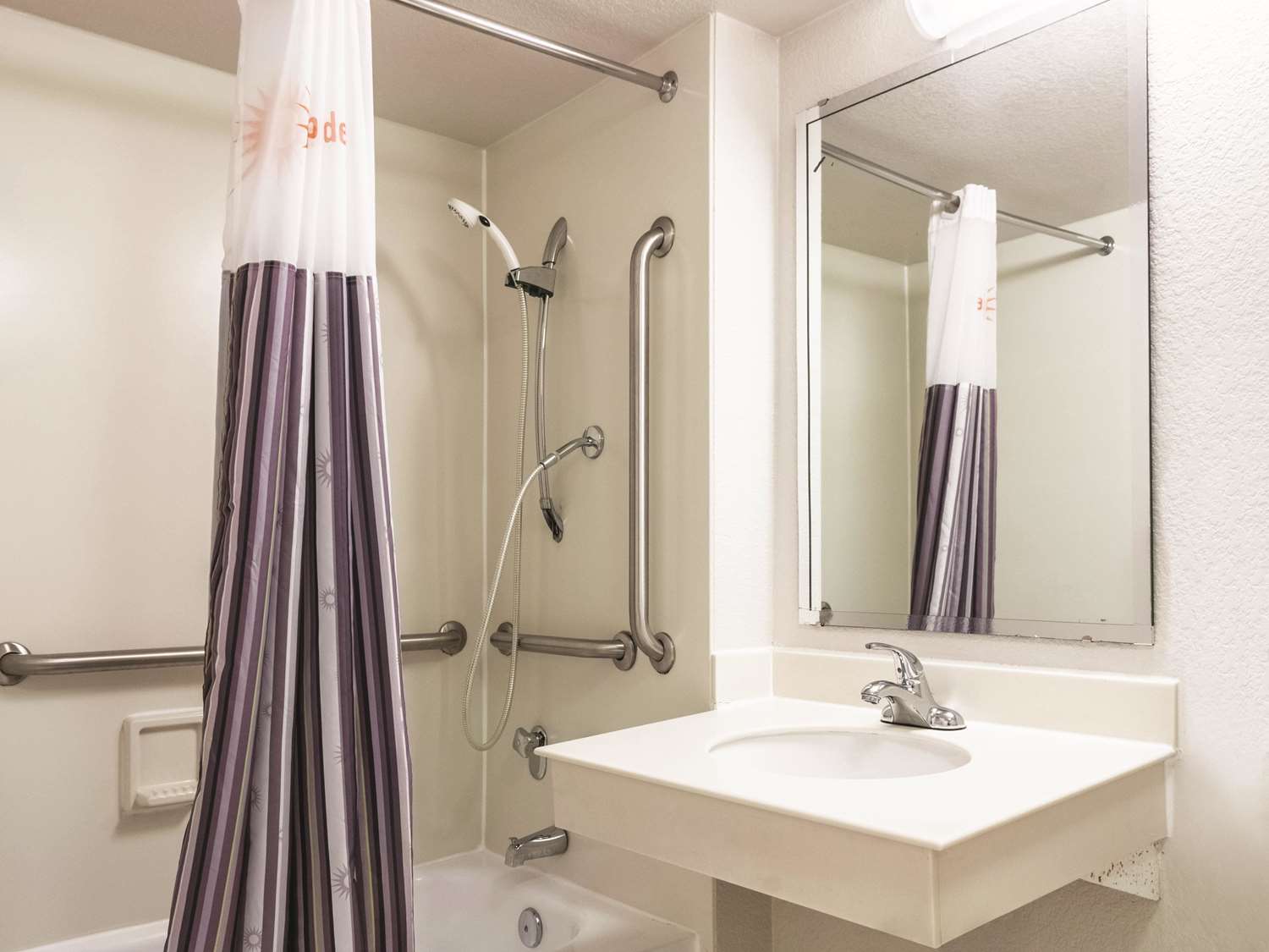 La Quinta Inn by Wyndham New Orleans West Bank / Gretna 11/14
