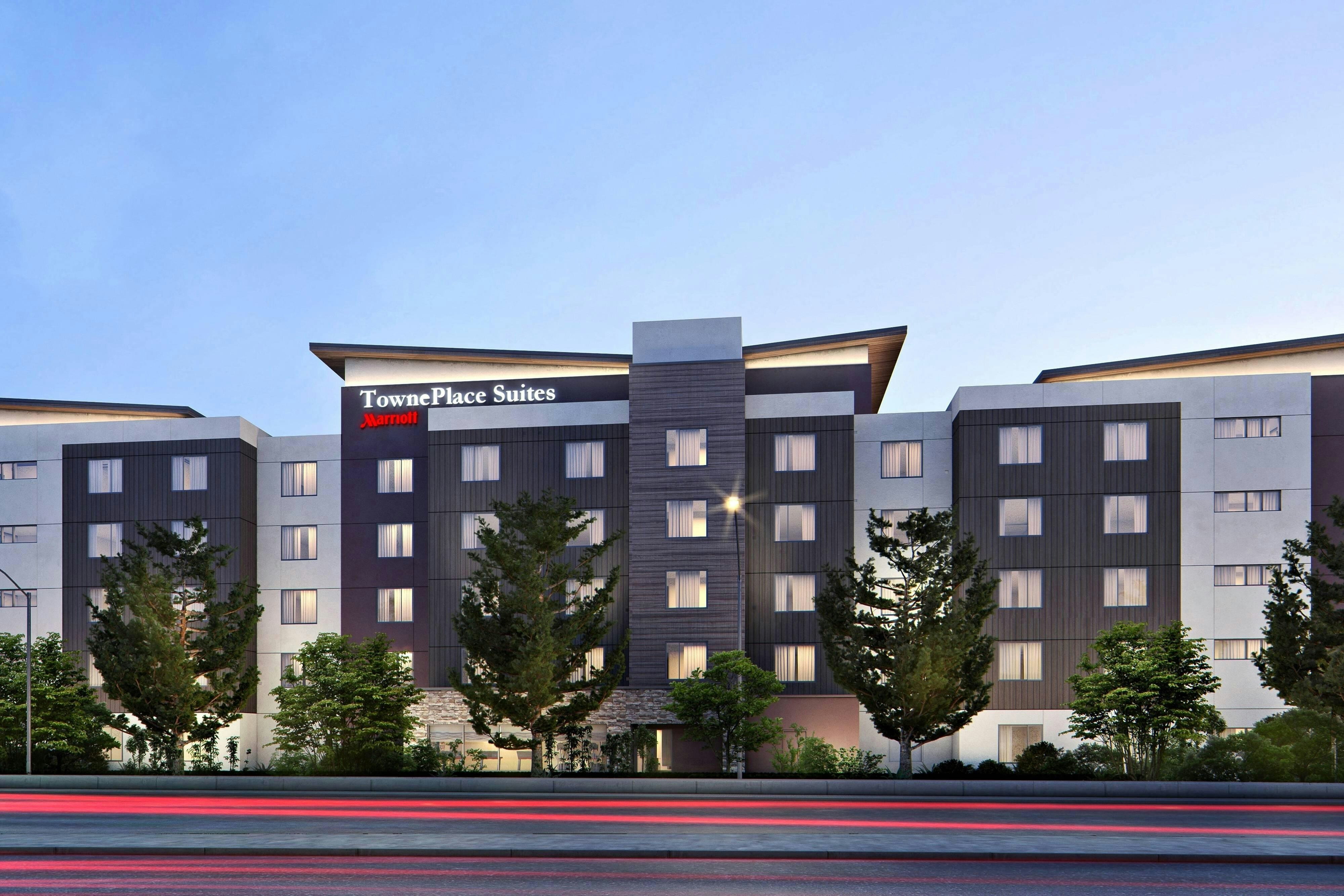TownePlace Suites Las Vegas Stadium District 4/49